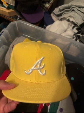 new era atlanta braves 59fifty fitted cap yellow white size 7  Yellow Baseball C